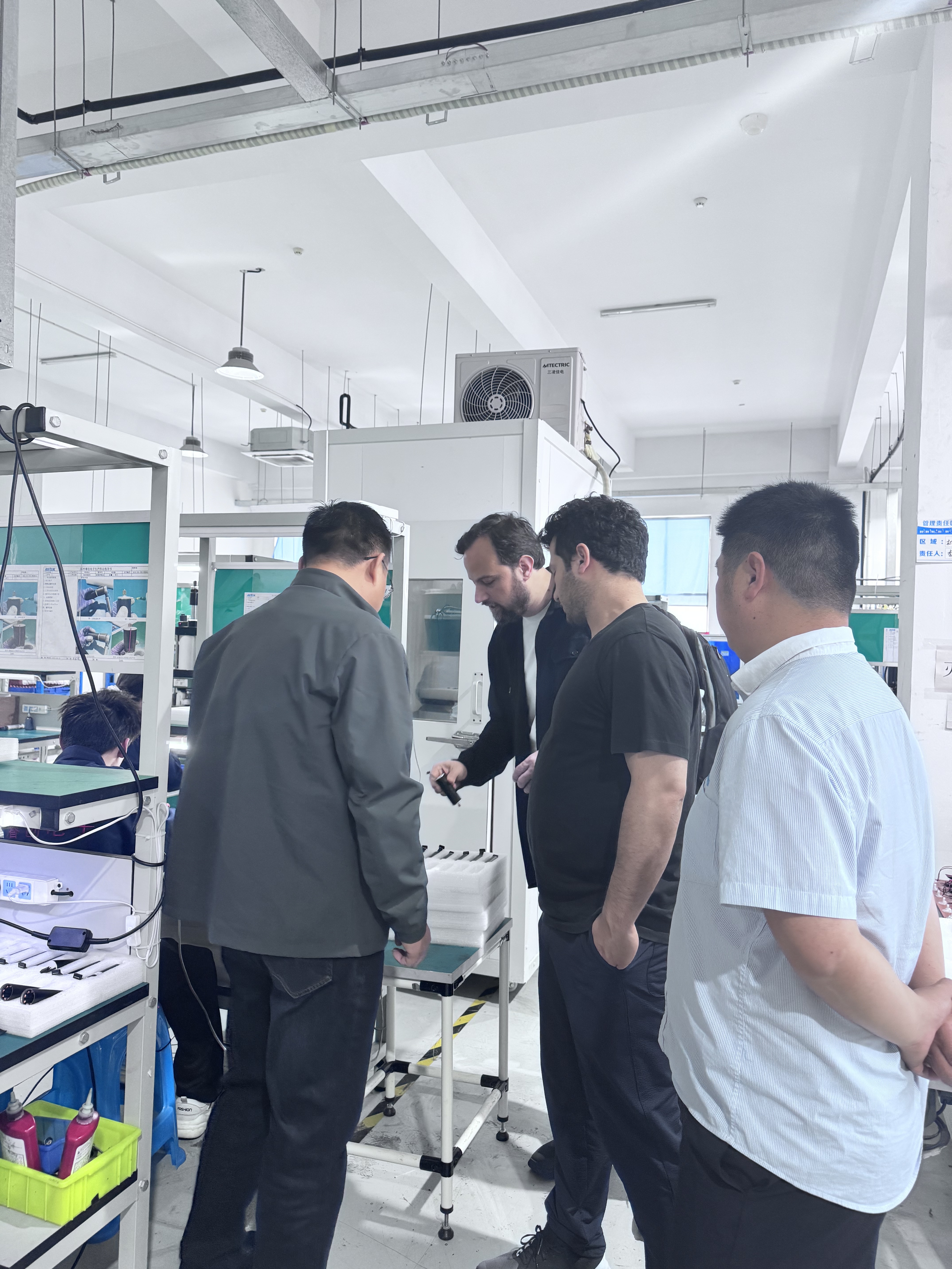 آخرین وبلاگ های شرکت در مورد مشتریان ترک از Jiangsu Retek Motion Co. Ltd. بازدید کردند تا در مورد همکاری احتمالی صحبت کنند